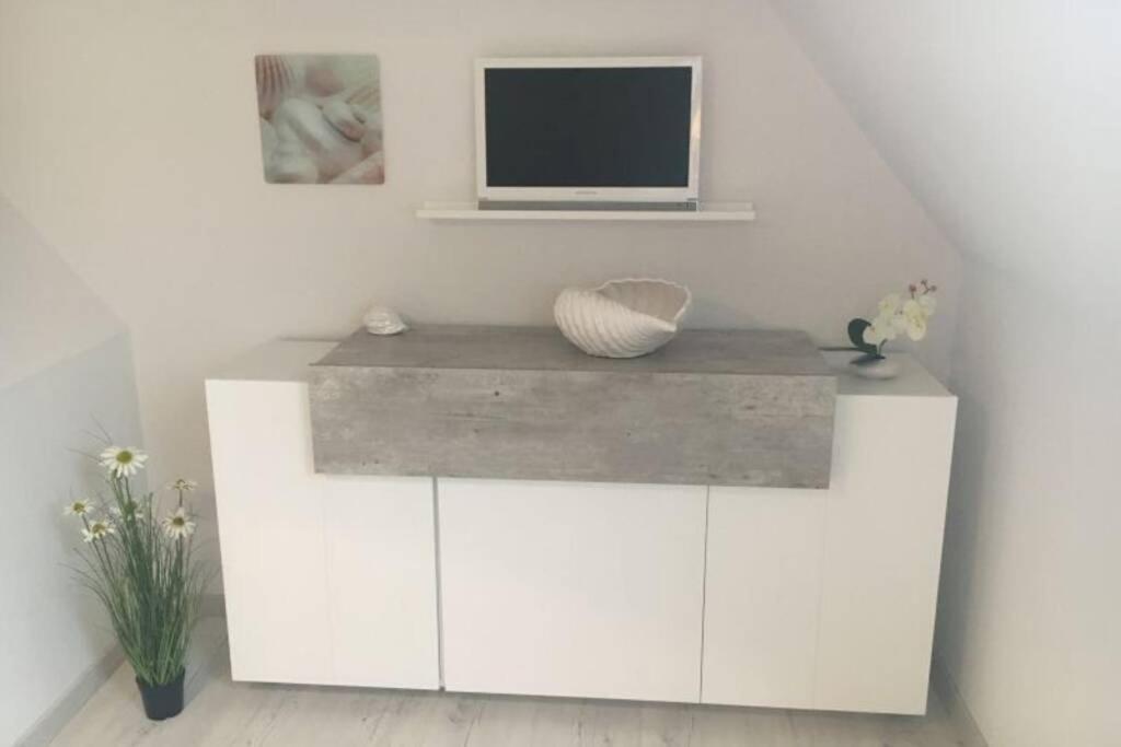 Ferienwohnung Meeresbrise Aventoft Bagian luar foto